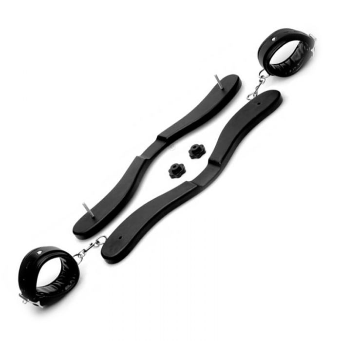 Extremer Humbler/Hodenpranger mit Knöchelmanschetten Extremer Humbler/Hodenpranger mit Knöchelmanschetten