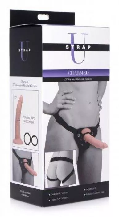 Realistischer Dildo mit Strap-On Gurtzeug - 19,5 cm. Realistischer Dildo mit Strap-On Gurtzeug - 19,5 cm.