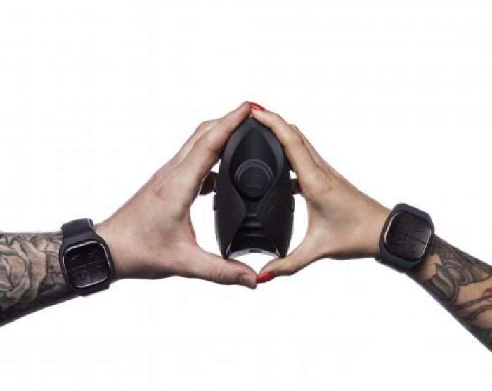 The Pulse Duo Luxus-Masturbator - Männervibrator The Pulse Duo Luxus-Masturbator - Männervibrator